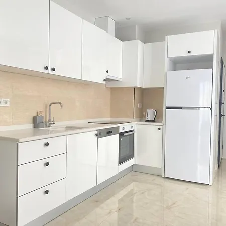 Jasmin 4 阿拉尼亚