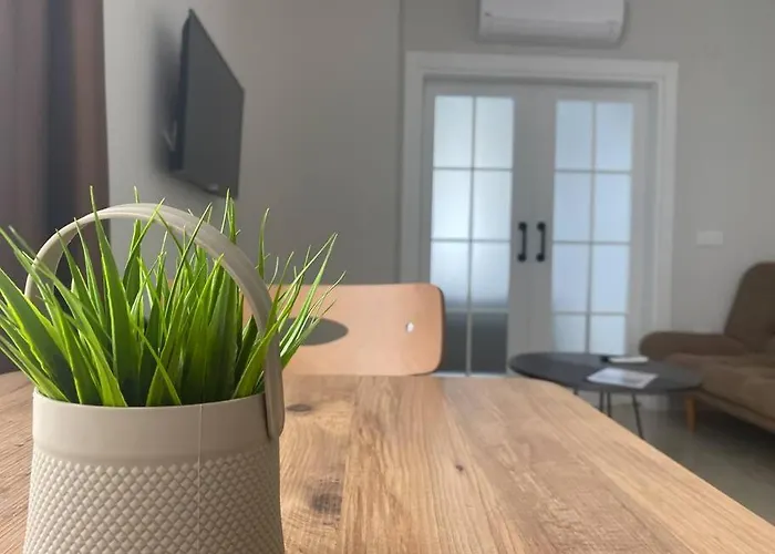 Jasmin 4 Apartman *